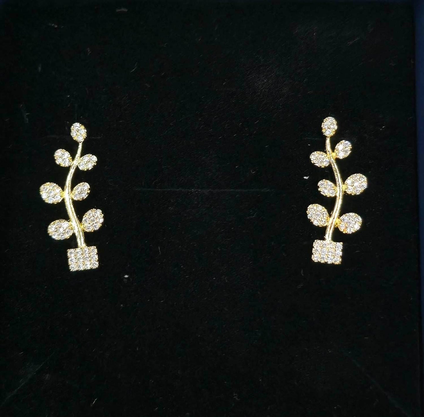 Box Leaf Earcuffs - Mayuri Silver House
