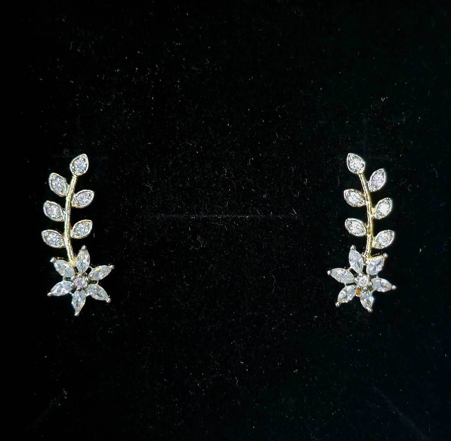 FloraTwist Earcuffs - Mayuri Silver House