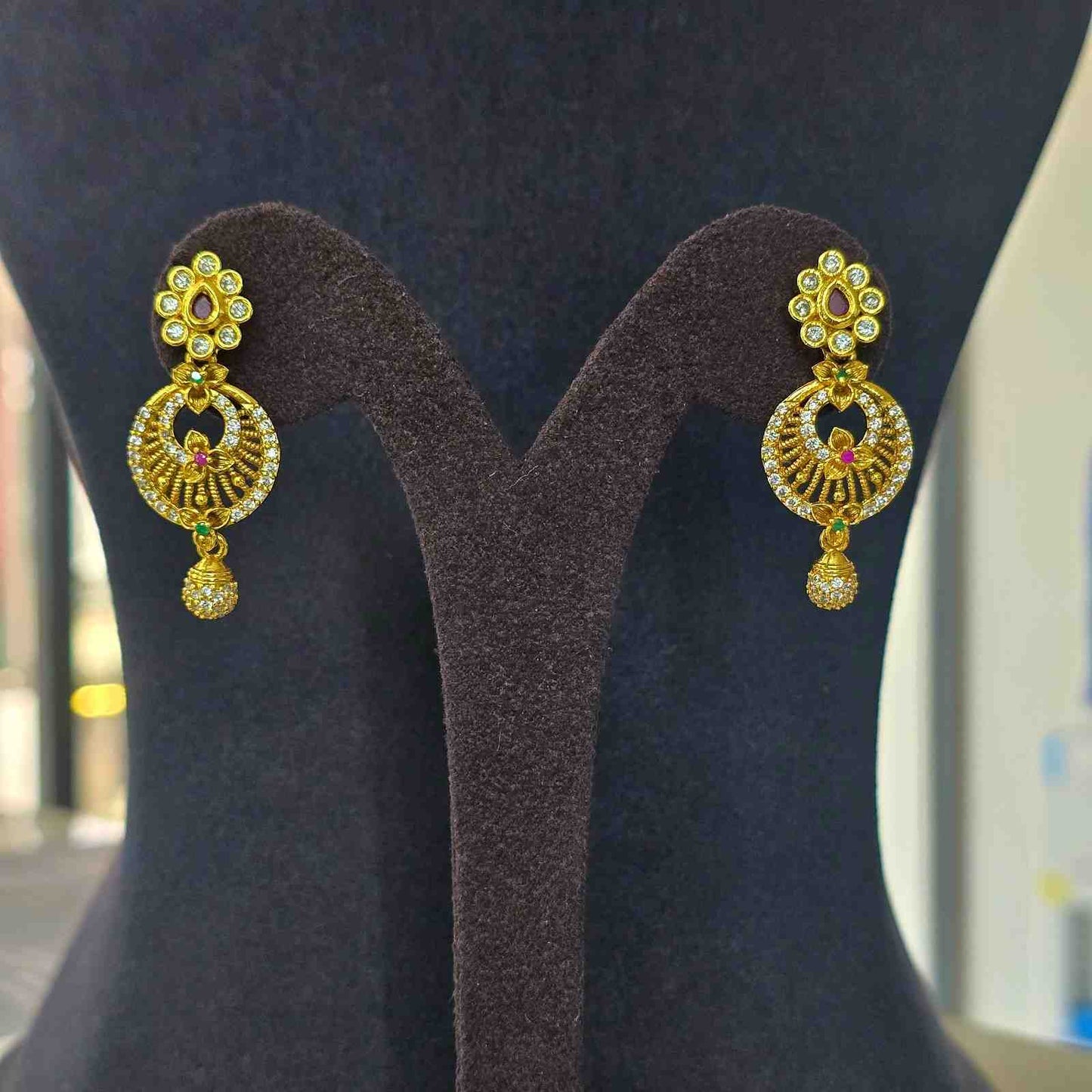 Kanaka Valli Long Necklace Set