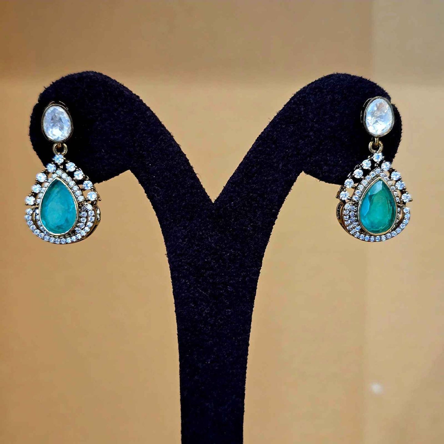 Raindrop Victorian Necklace Set