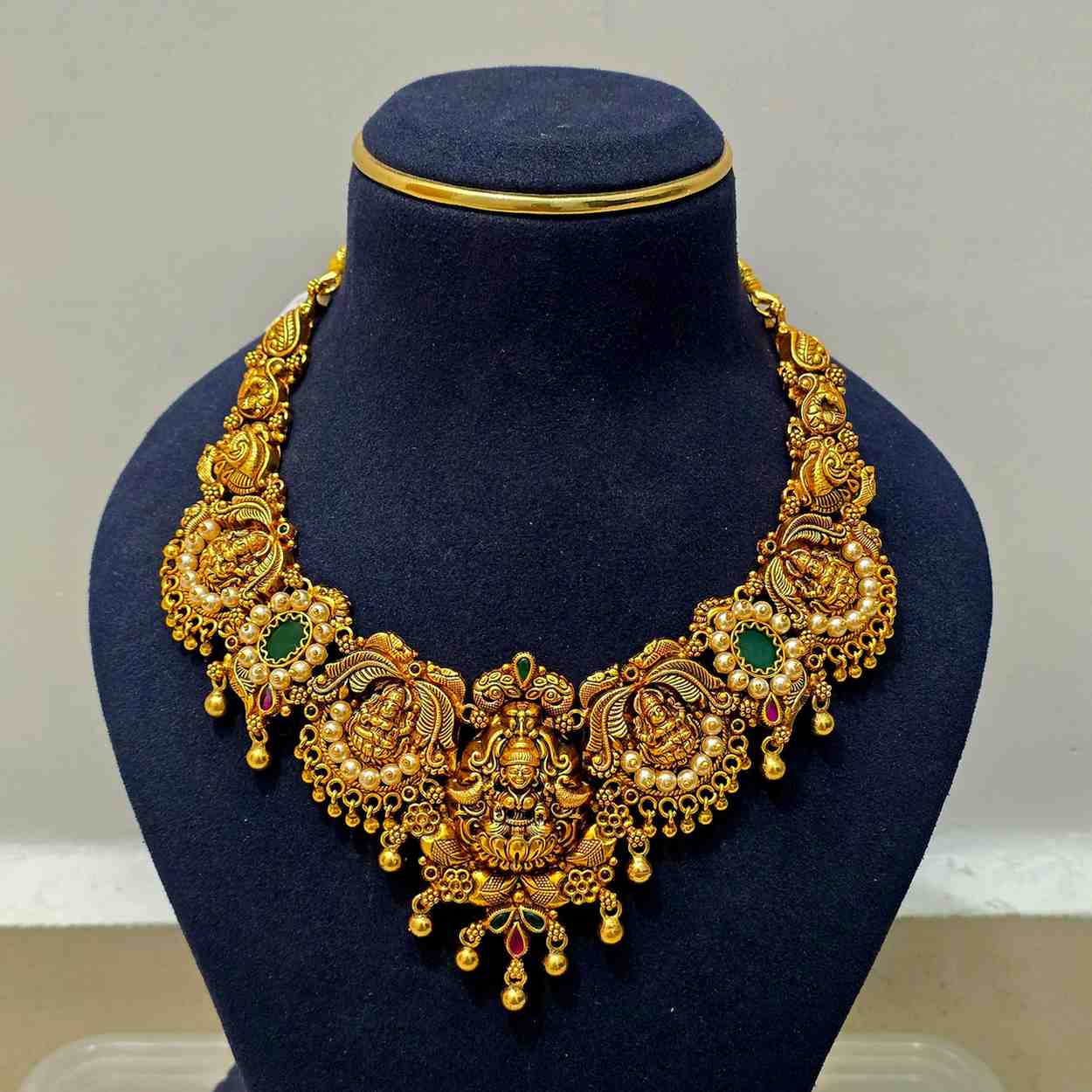 Vara Lakshmi Kalyani Necklace