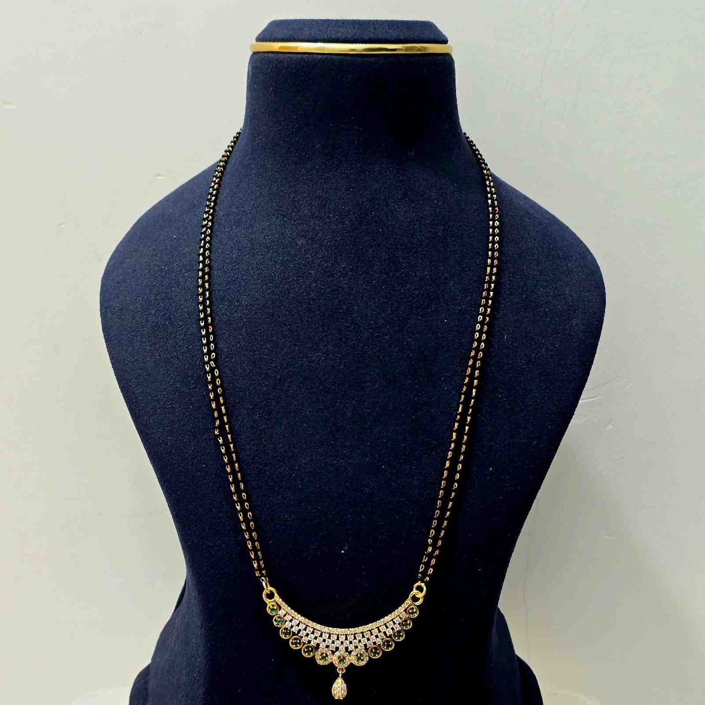 Mahika Shree Black Beads