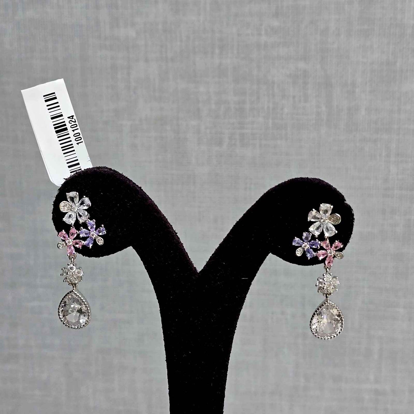 Triple Floral Cluster