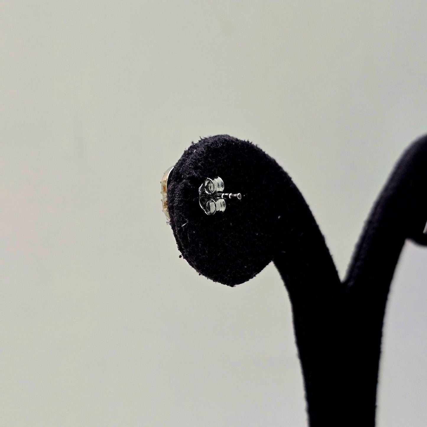 Halo Twist Studs