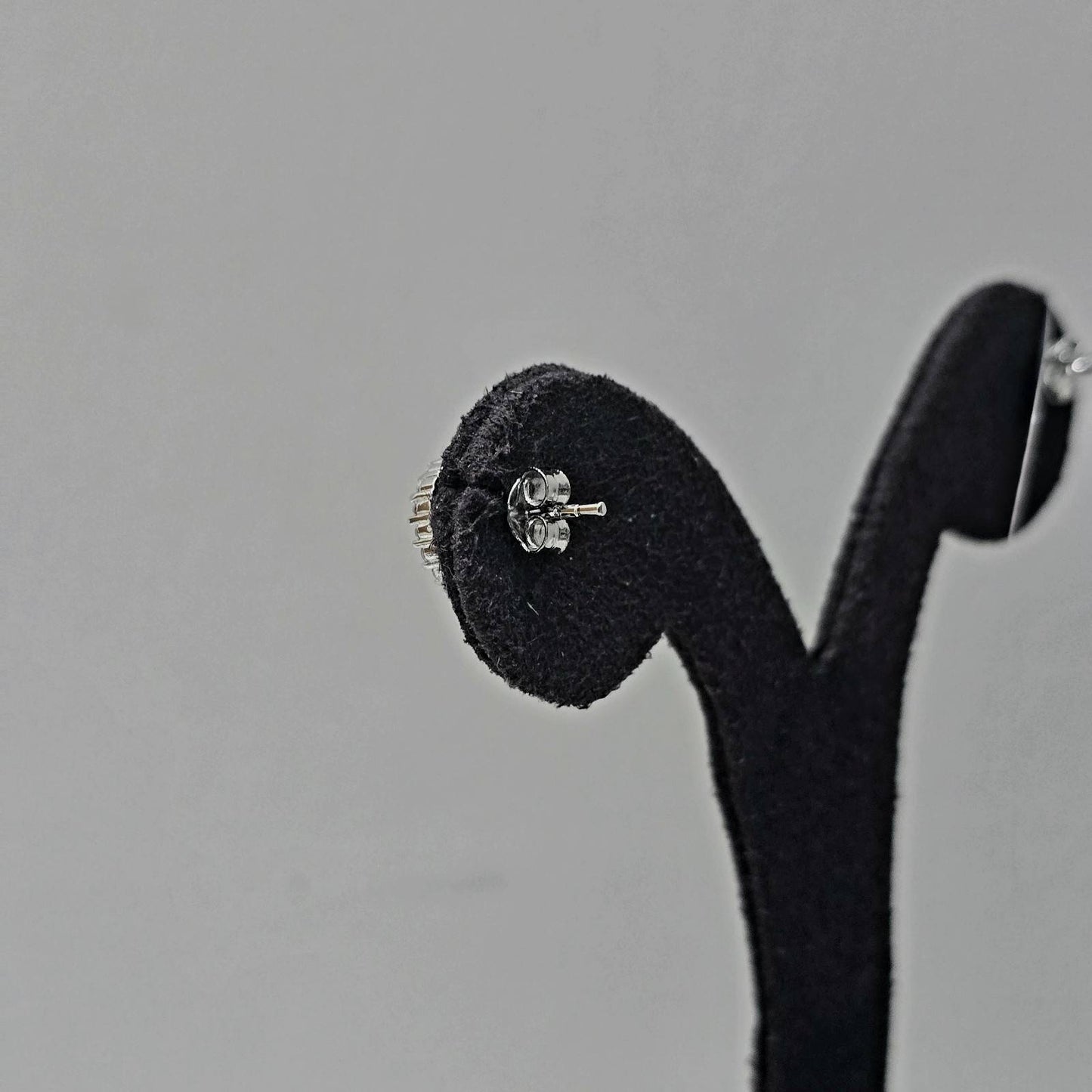 Spiral Halo Studs