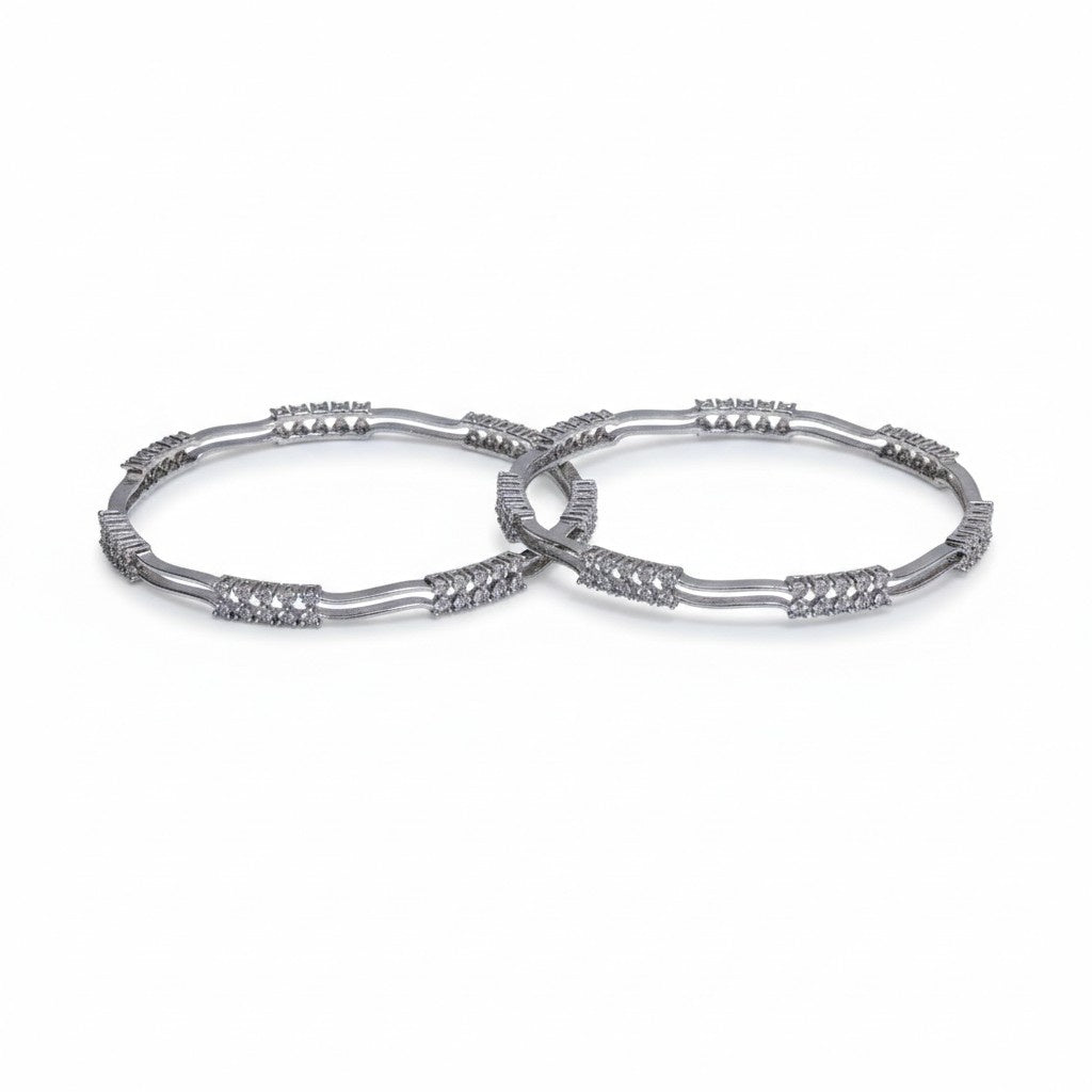 Nova Curve Bangles
