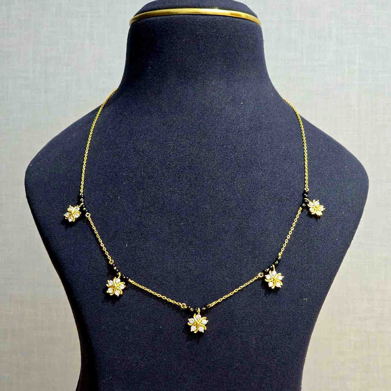 Cute Flower Mangalsutra