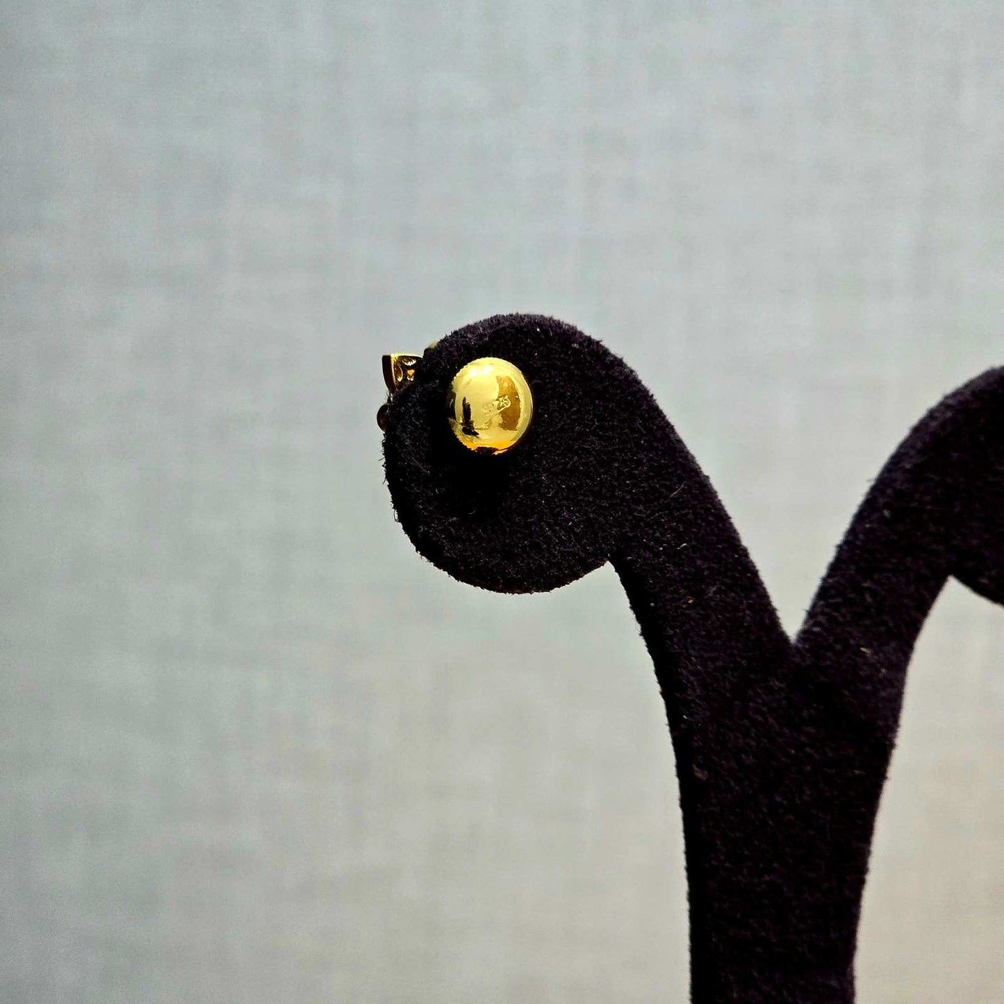 Shree Pushpa Studs