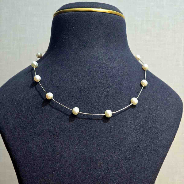 Moon Drop Pearl Chain