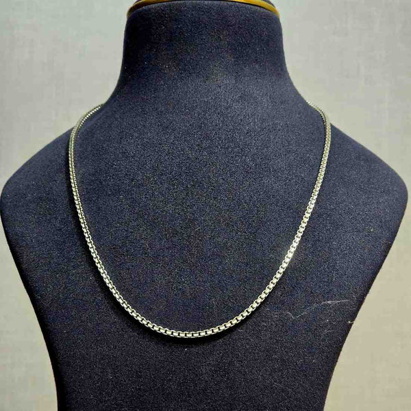 Elite Box Chain