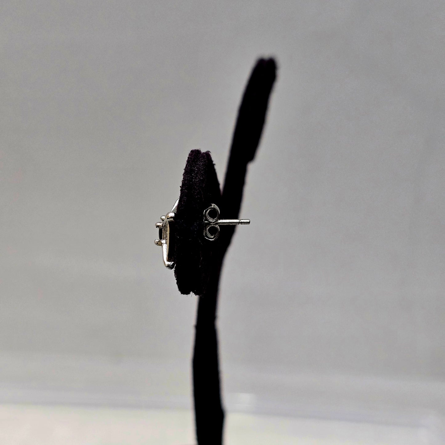 Sunray Studs