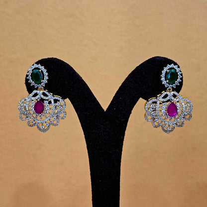 Queen Necklace Set