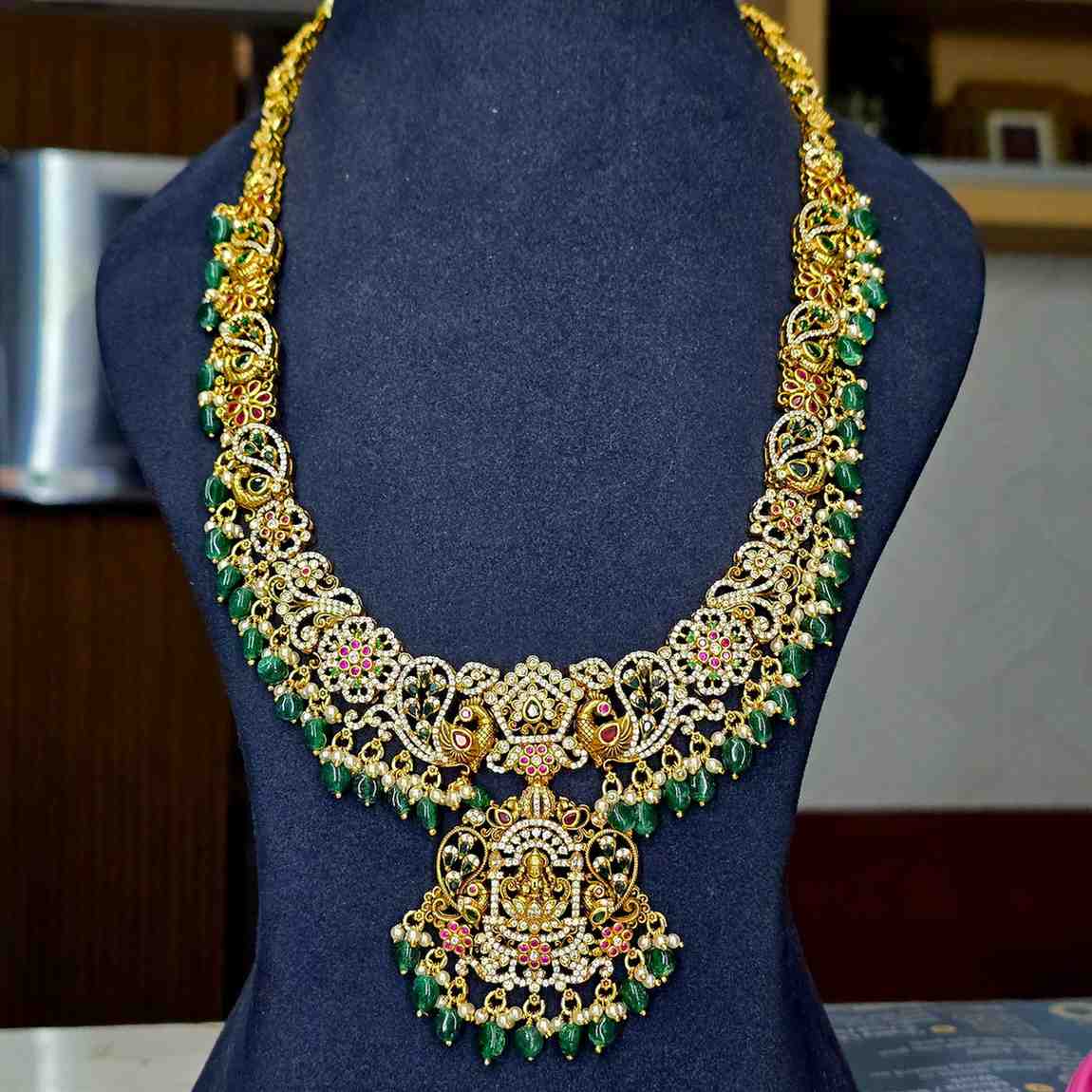 Chandralakshmi Long Necklace