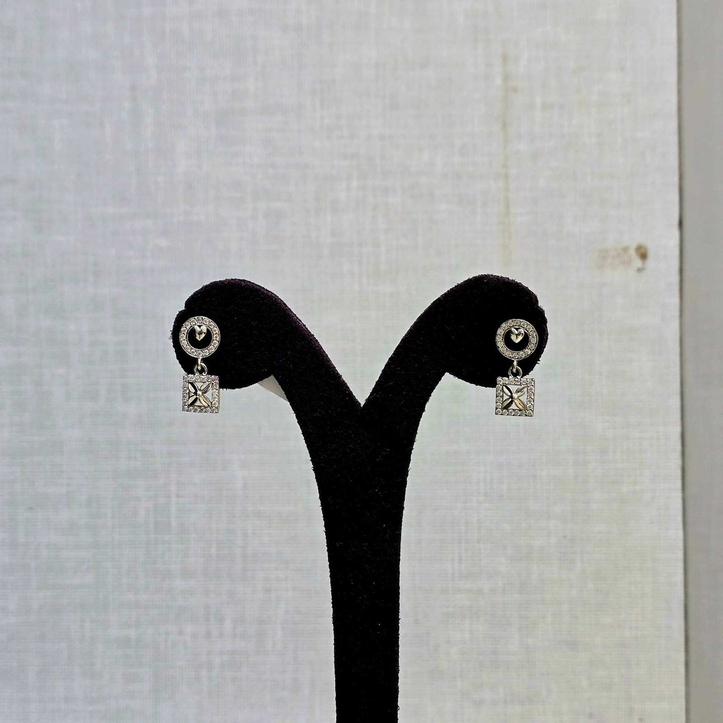 Noir Bloom Earrings