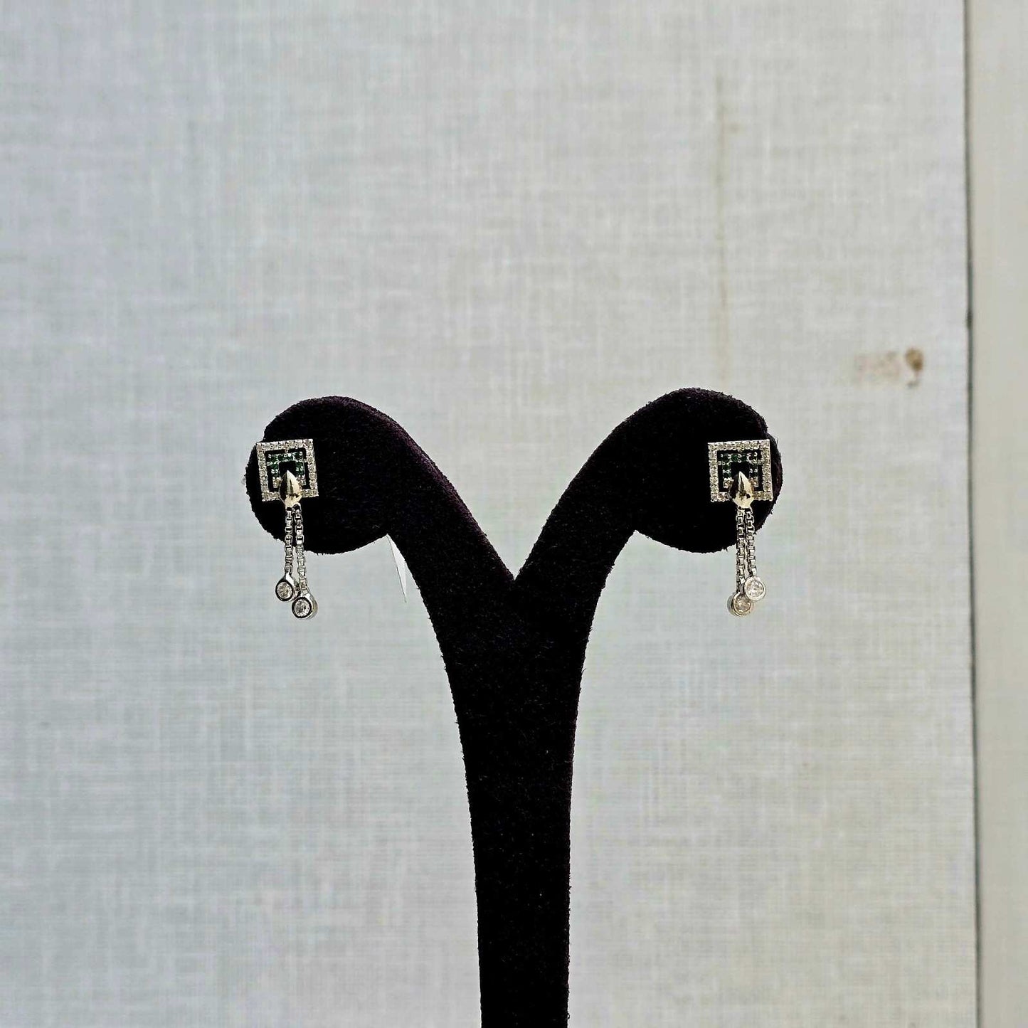 Onyx Frame Danglers