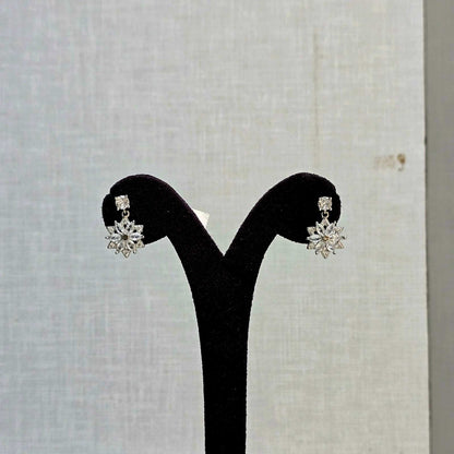Mayura pushpa Studs