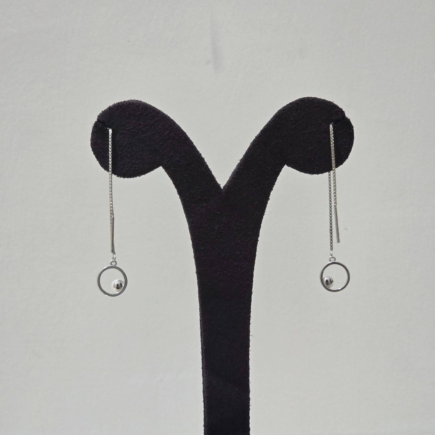 Circle Pearl Drop Hangings