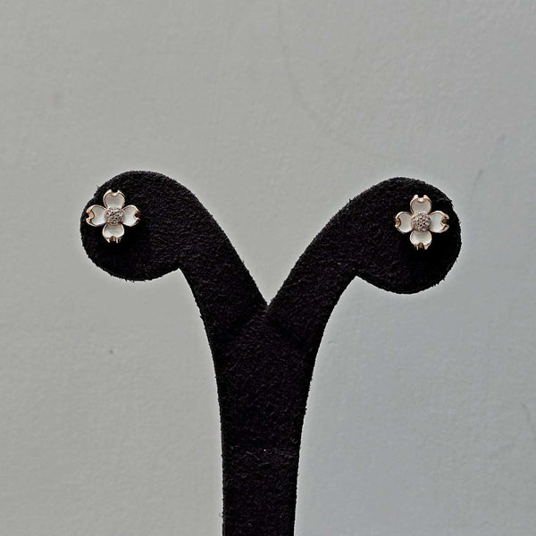 Soft Petal Studs
