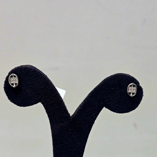 oval silver stud earrings