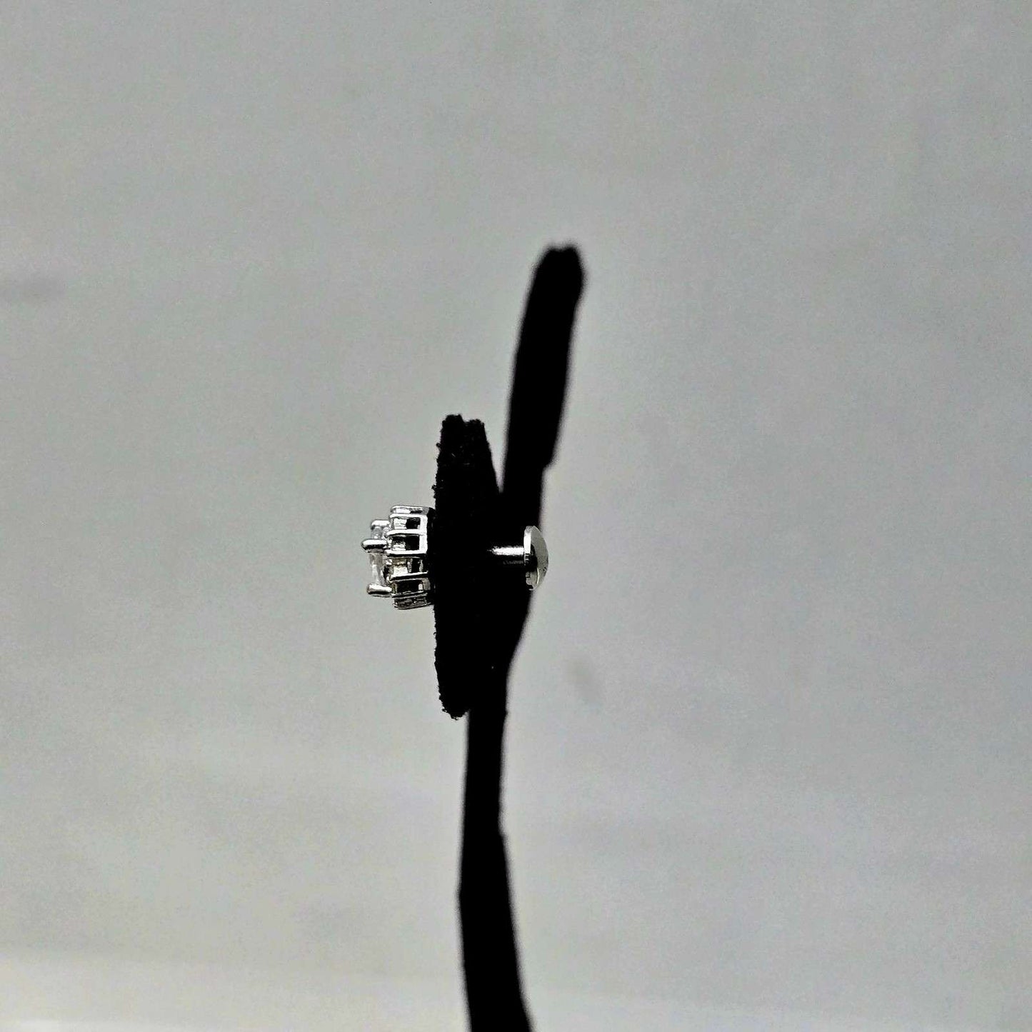 Astra Solitaire Studs