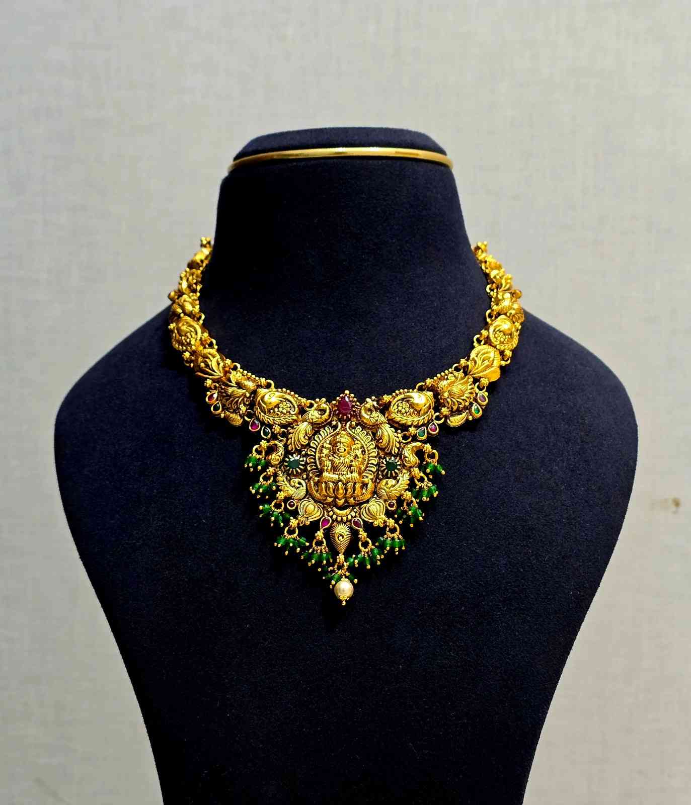 Sri Kanaka Devi Necklace