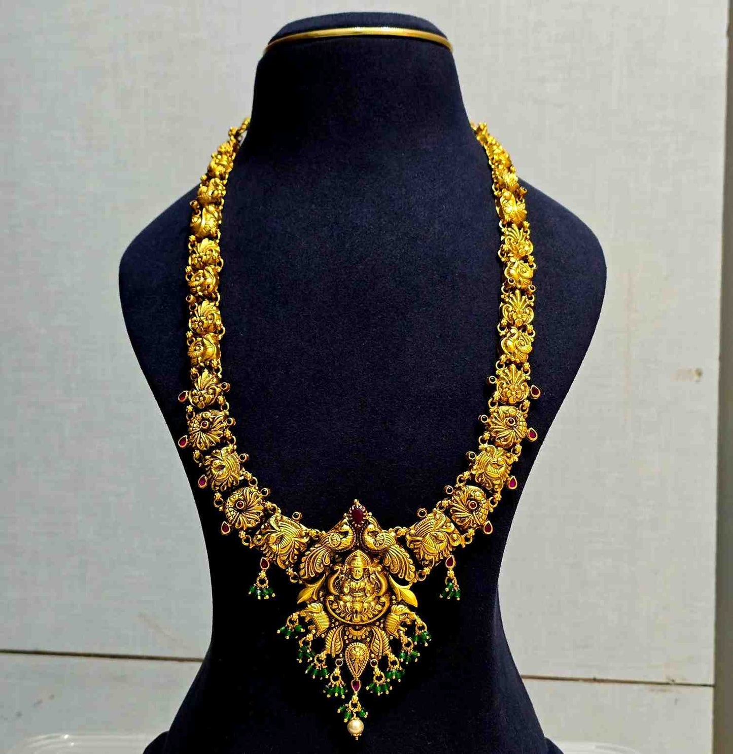 Gaja Lakshmi Long Haar