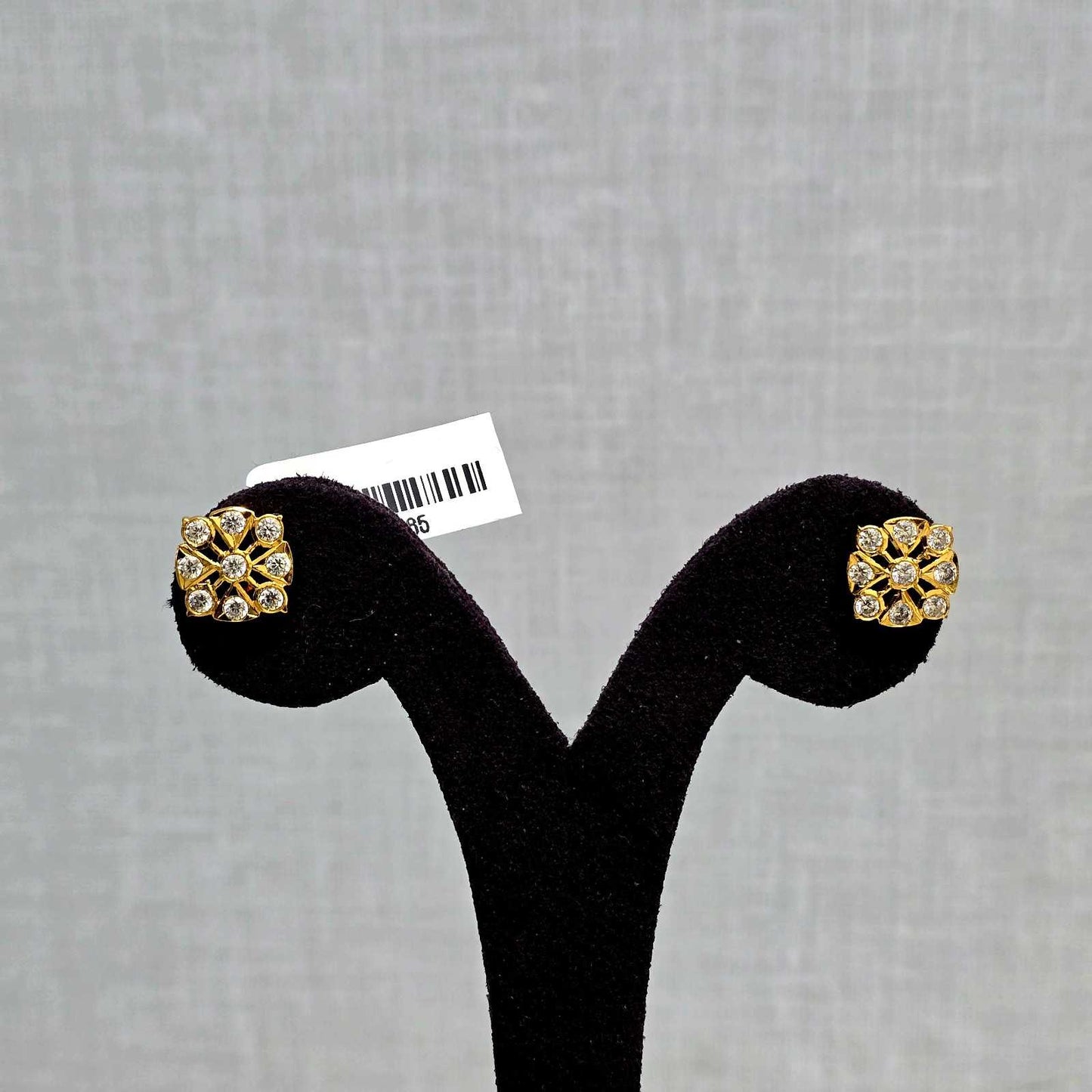 Kundan Crown Studs