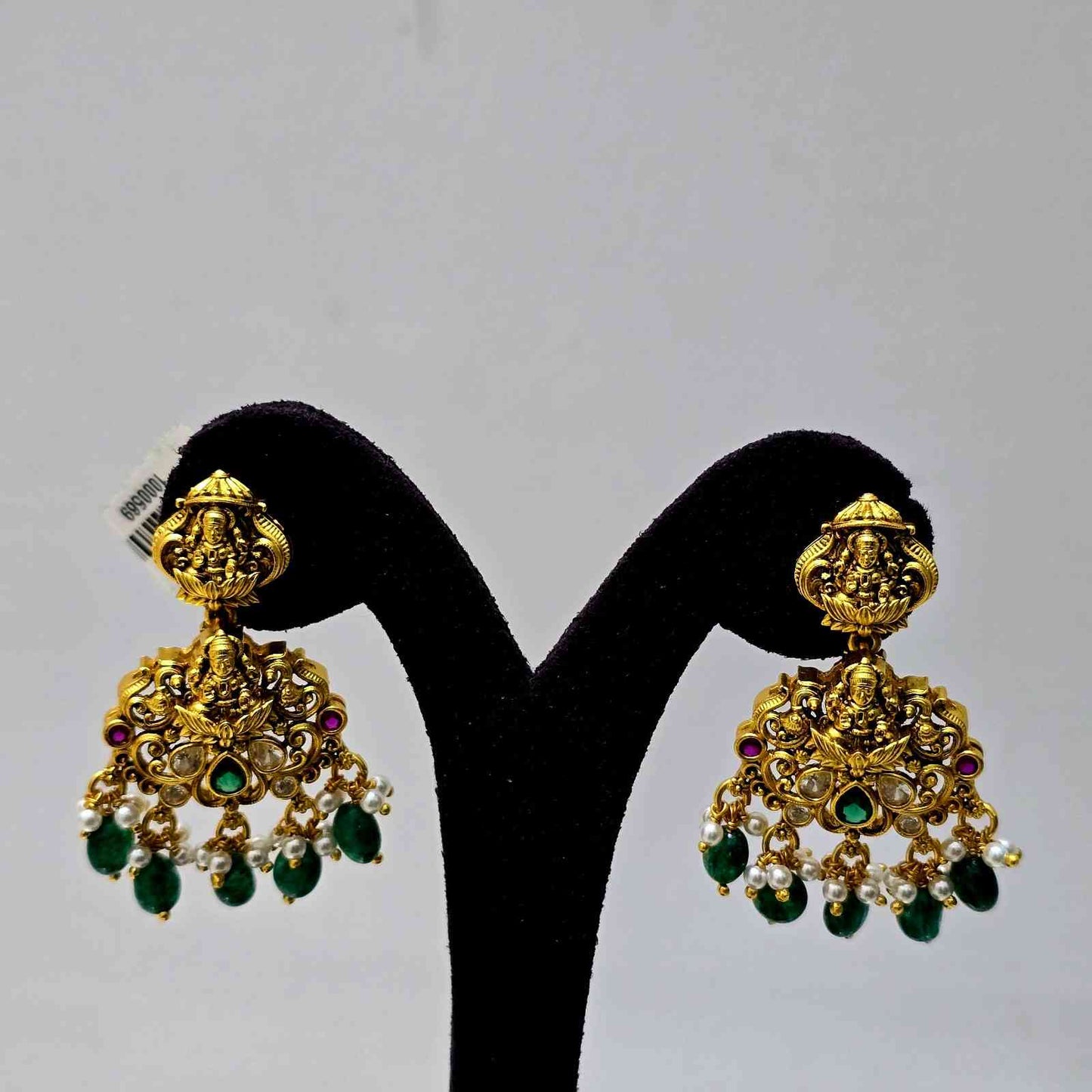 Divya Ratnam Bridal Chandbalis
