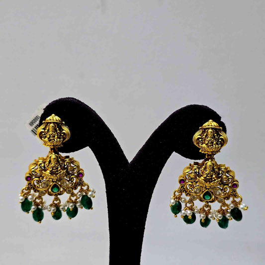 Divya Ratnam Bridal Chandbalis