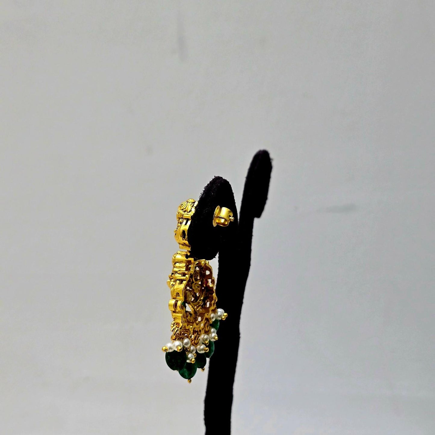 Divya Ratnam Bridal Chandbalis