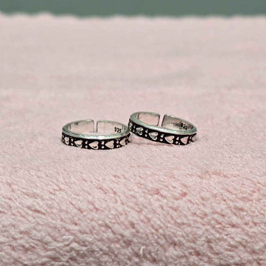 Heartbeat Toe Ring