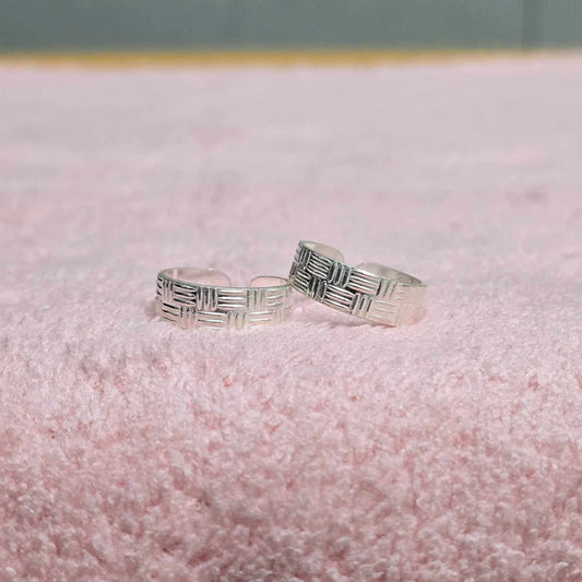 Woven Block Toe Rings