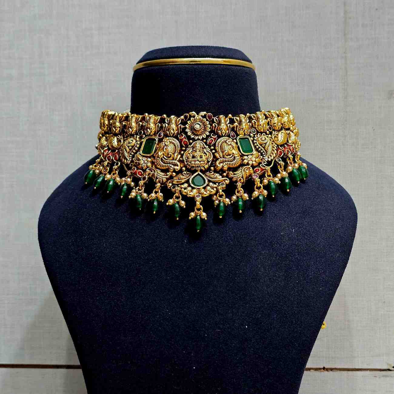 Gaja Lakshmi Ratnam Choker