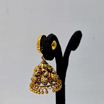Sriharini Jhumkas