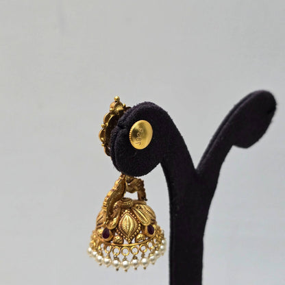 Pushkari Jhumka