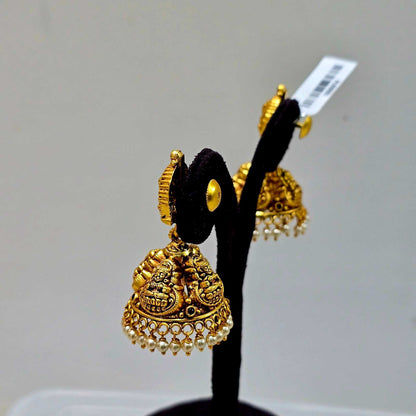 Soumi Jhumka