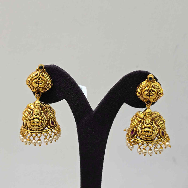 Rajarajeshwari Jhumkas