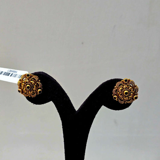 Bhramana Studs