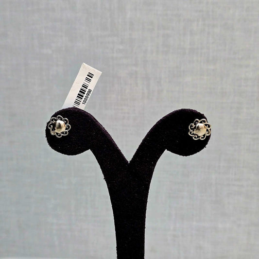 Sreeja Studs