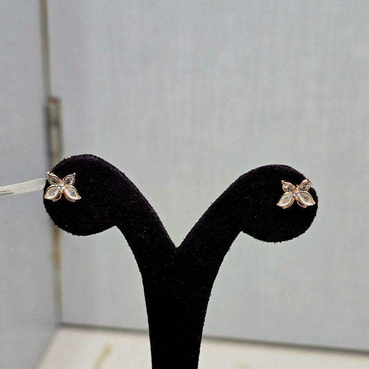 Kanaka Kusum Studs