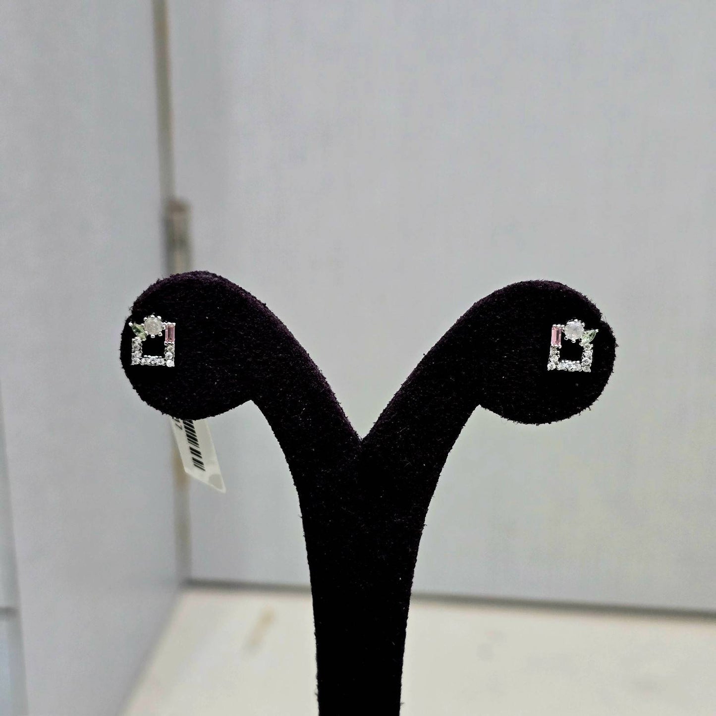 Pastel Frame Studs