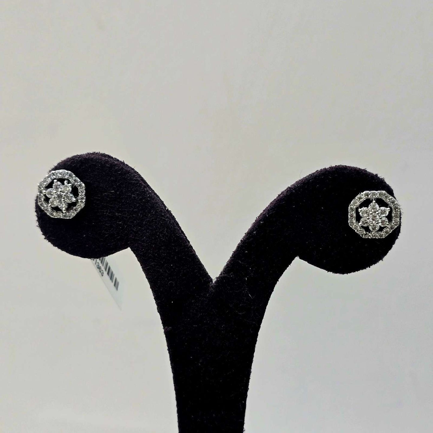 Bloom Frame Studs