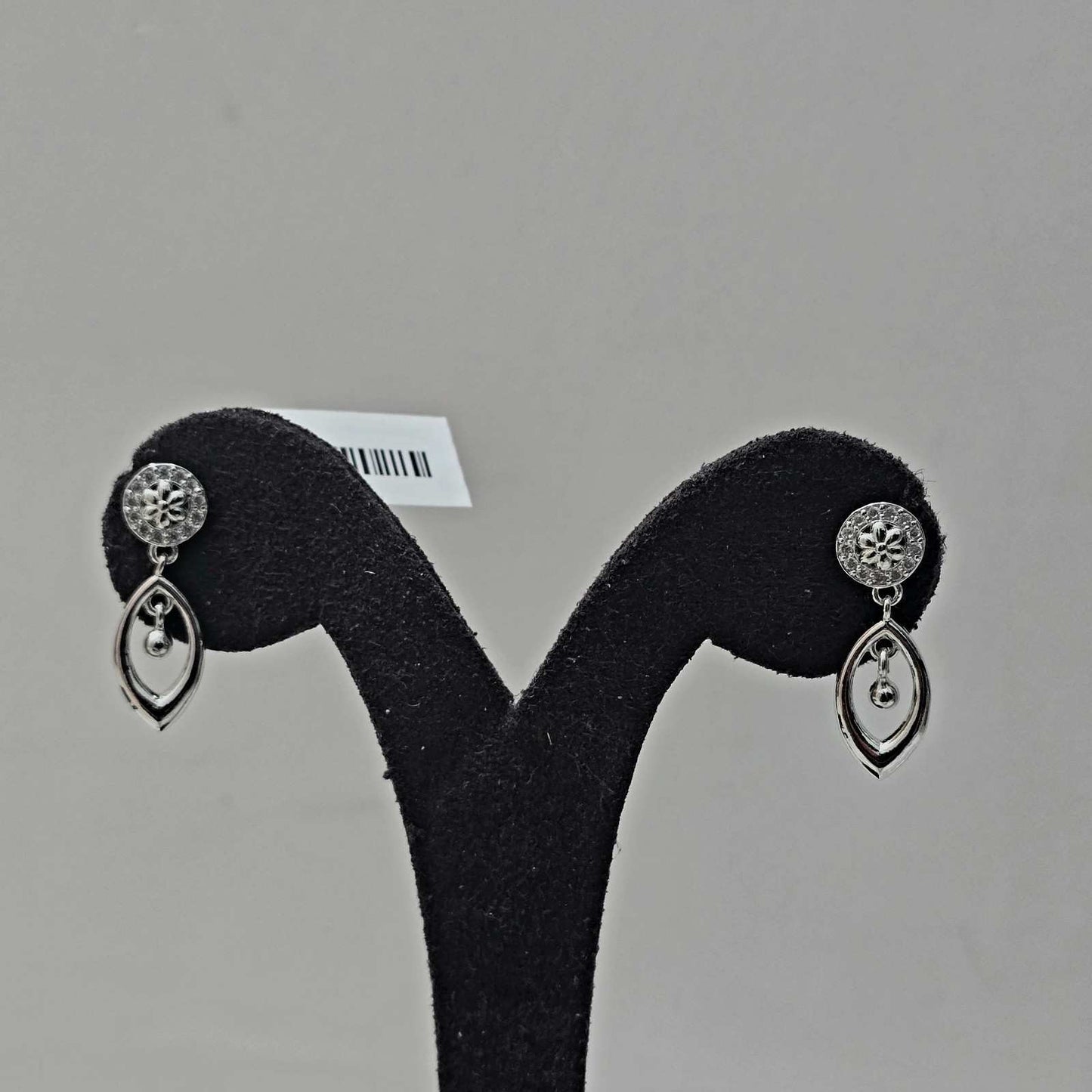 Navya Leaf Earrings