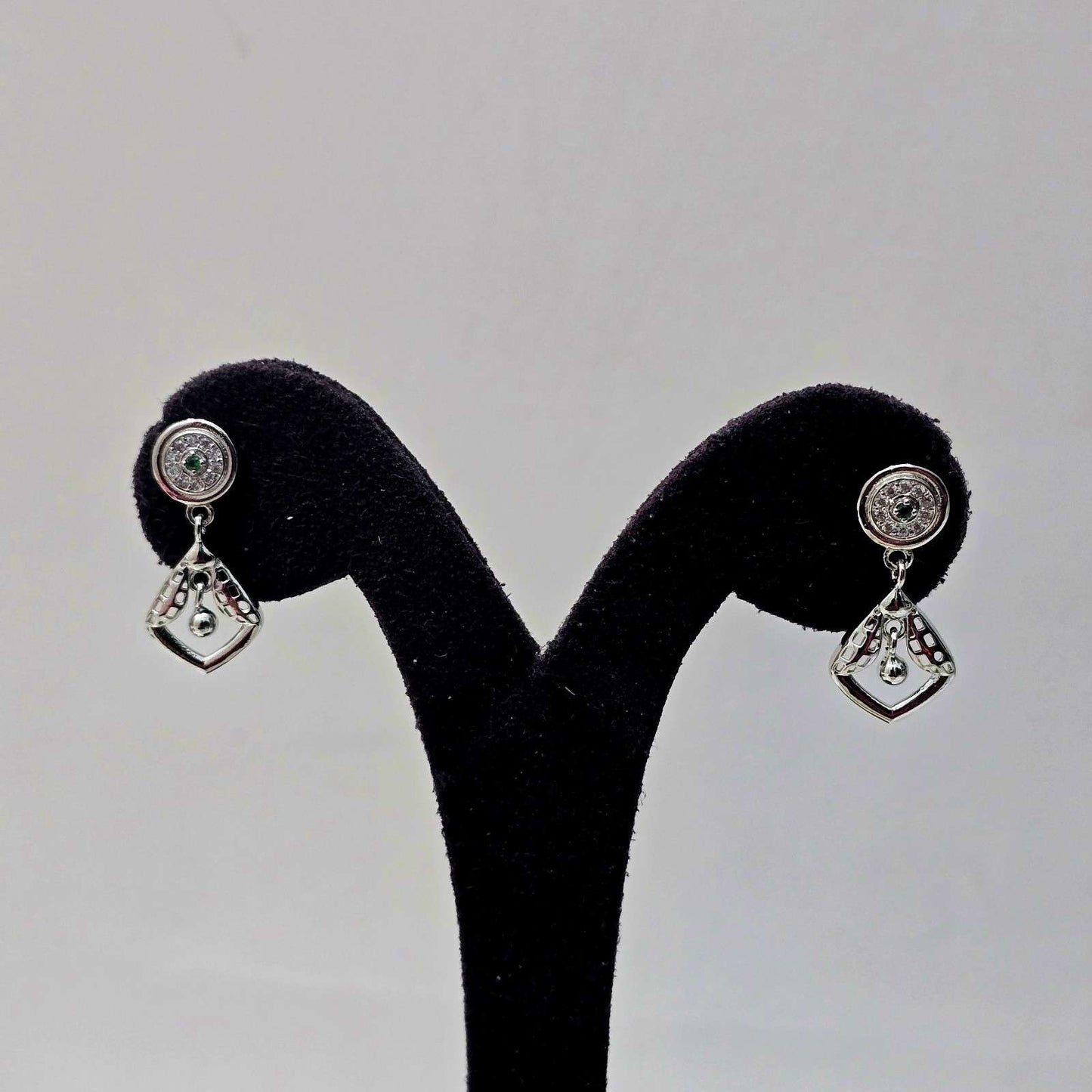 Verdant Grace Earrings