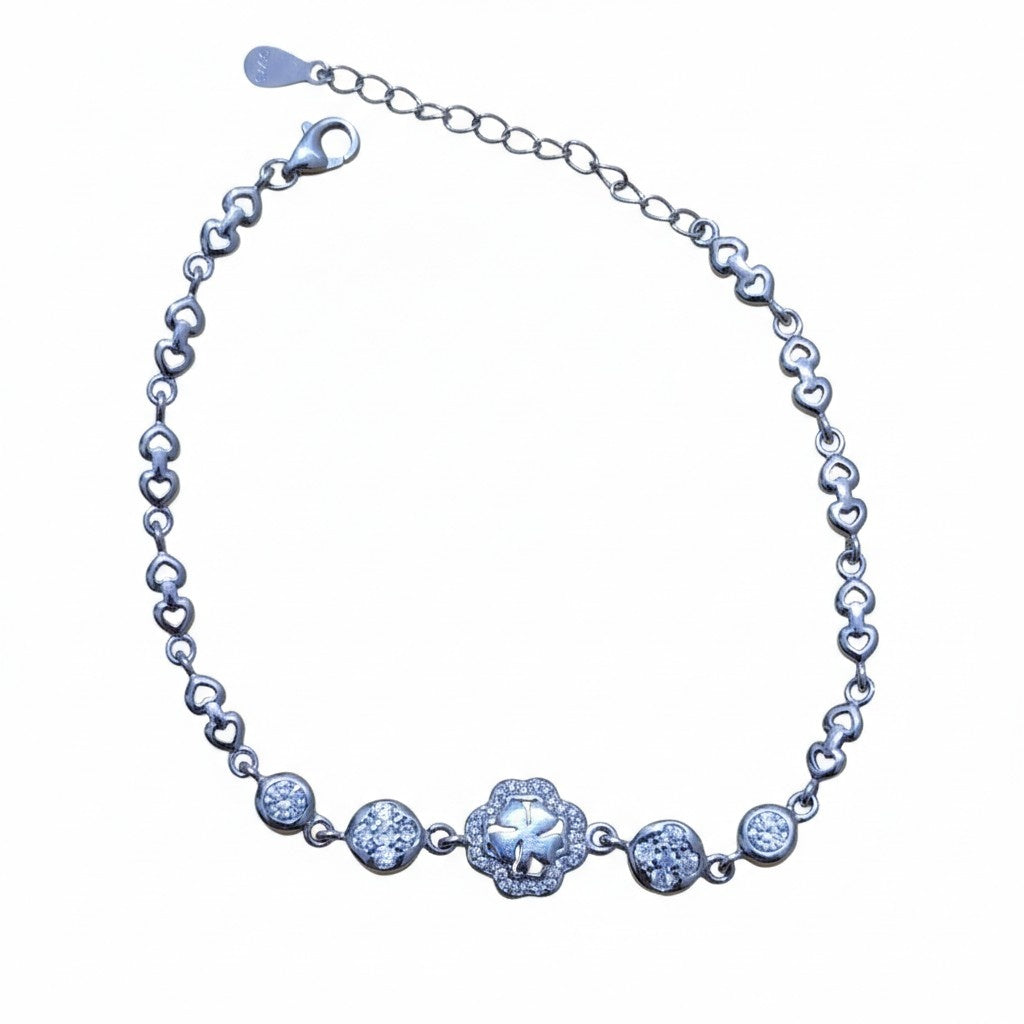 Pretty Heart Bracelet