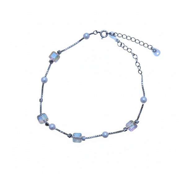 Pearl Line Bracelet