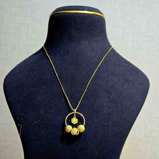 Kanaka Bloom Chain