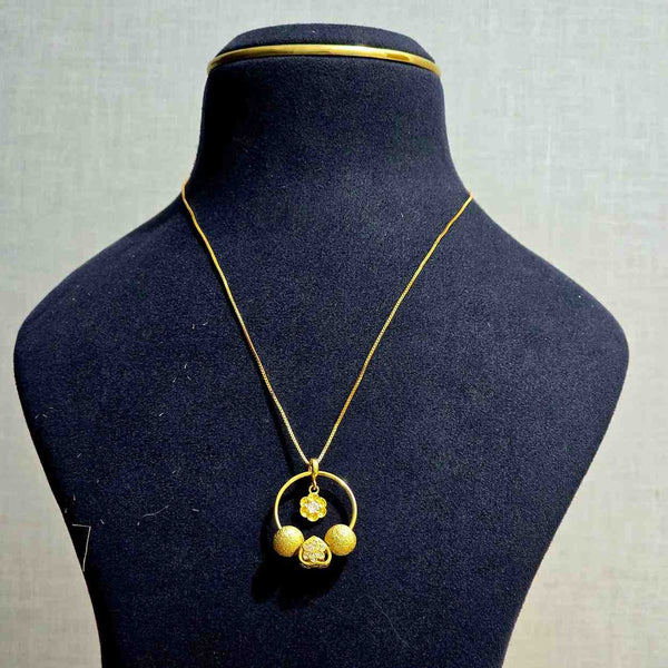Kanaka Bloom Chain