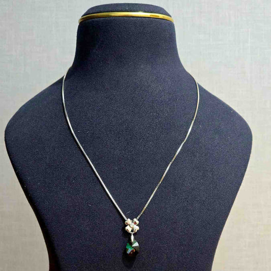 Verde Grace Pendant Chain