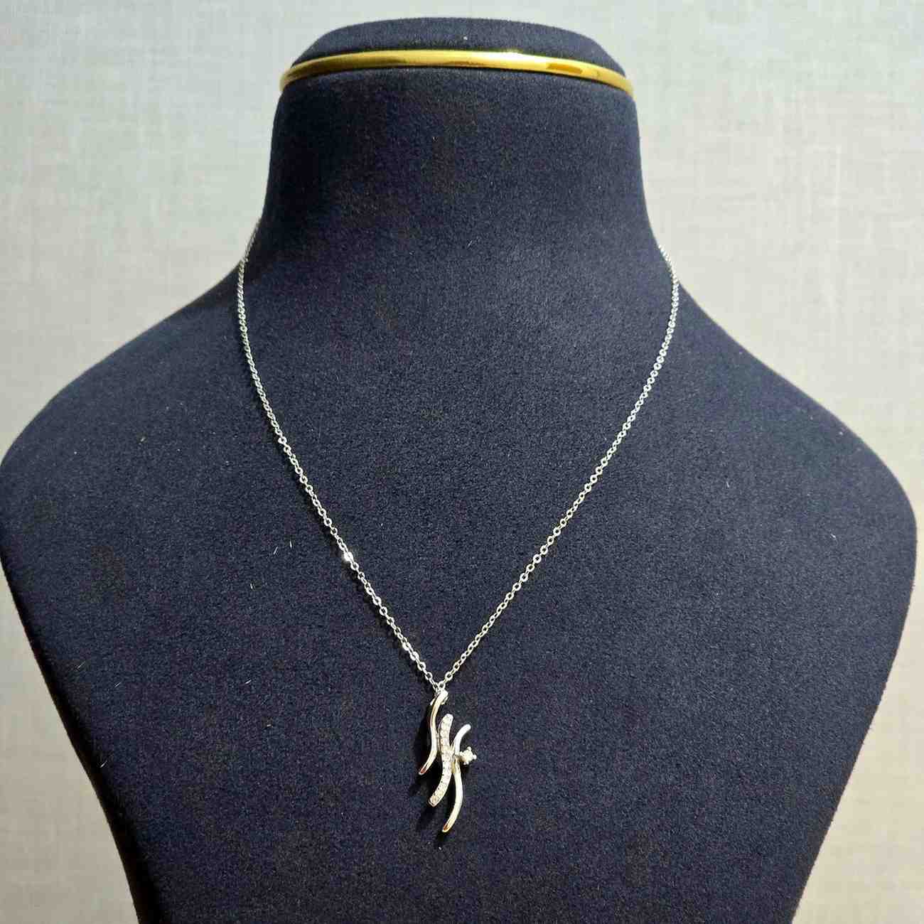 Breeze Pendant Chain